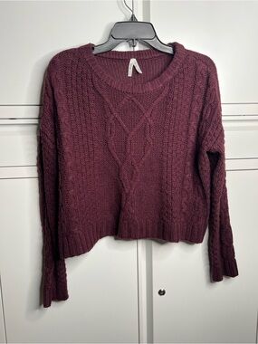 ☀️Mudd Cable Knit Crewneck Sweater - Plum